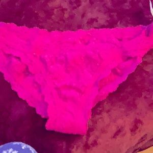 Hanky panky lace panties large purple
